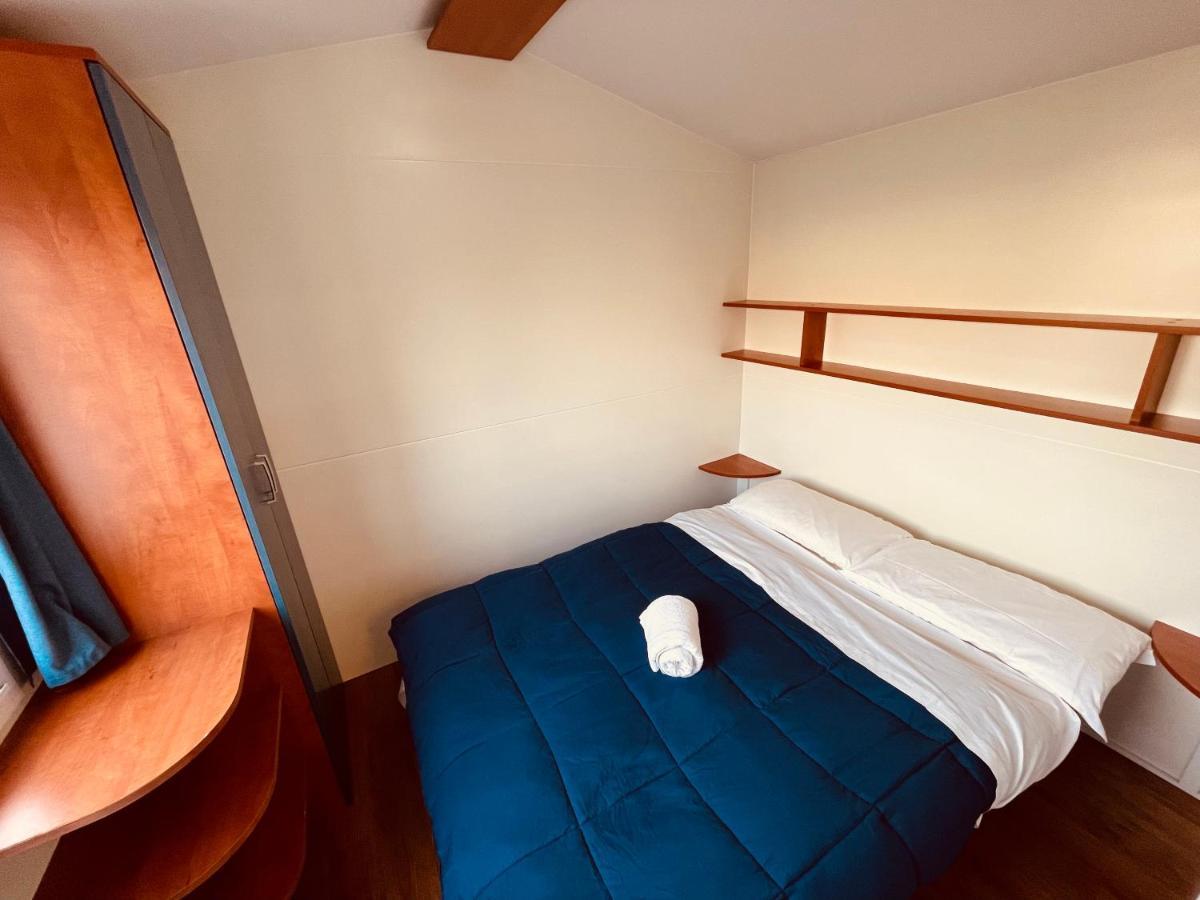 Camping Tonnara Cala Sapone Exteriör bild